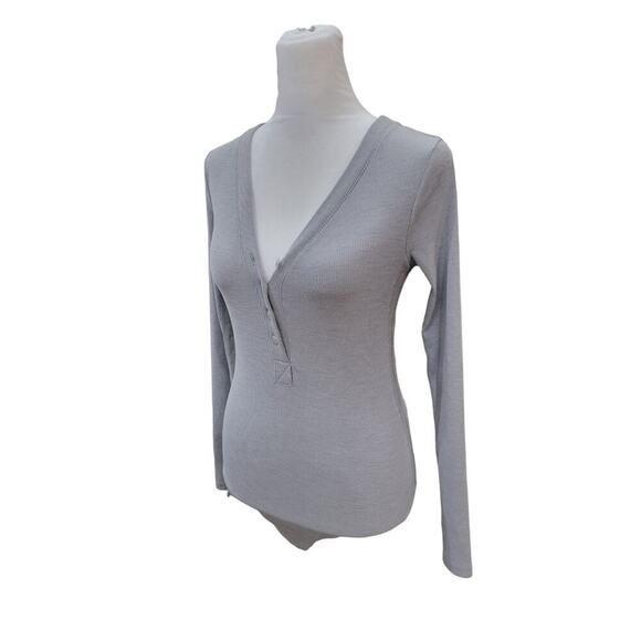 Nike Women's Dri Fit Yoga Luxe Infinalon Open Back Thong‎ Bodysuit Size XS Grey - Picture 4 of 15